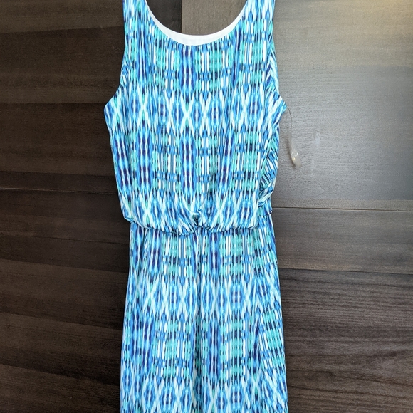 Market and Spruce Dress - Picture 3 of 3